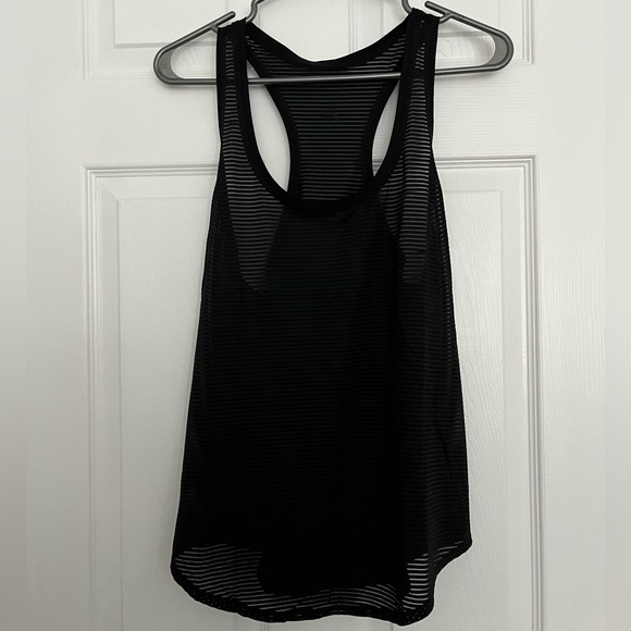 Lululemon black tank top size 8 - Picture 1 of 2